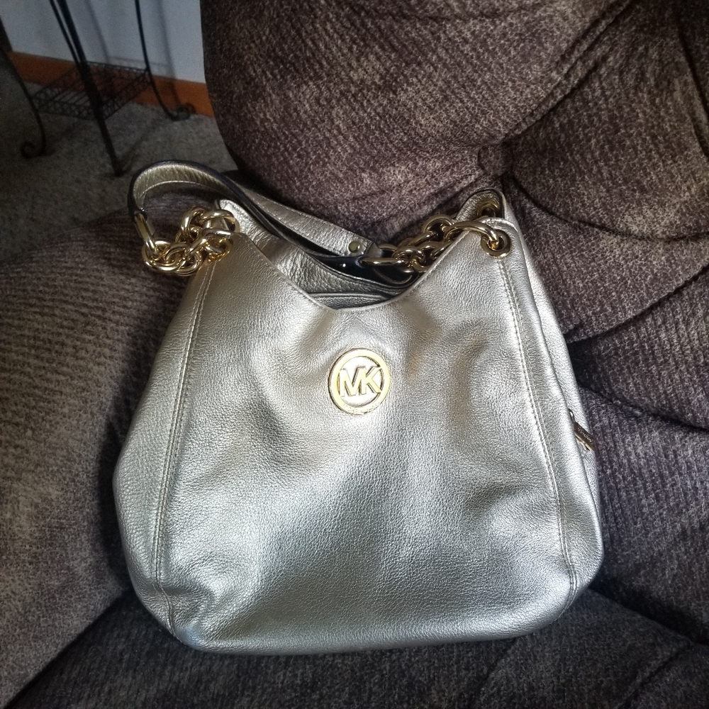 Michael Kors purse